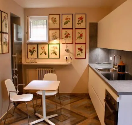 Nel Centro Di Un'oasi Verde Lägenhet