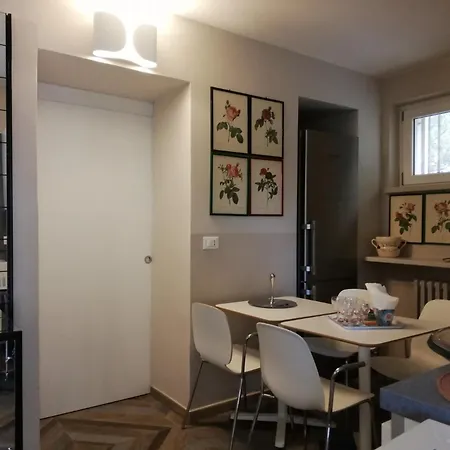 Lägenhet Nel Centro Di Un'oasi Verde *