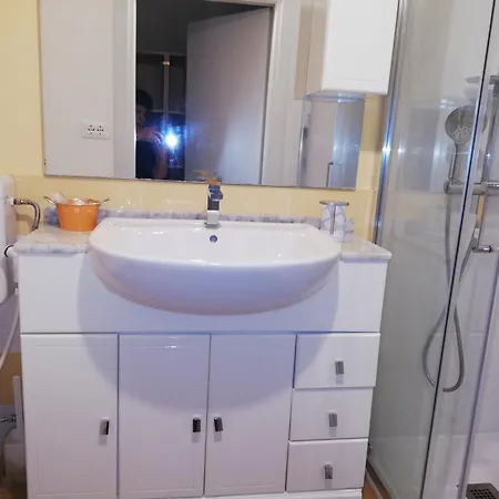 Nel Centro Di Un'oasi Verde Lägenhet