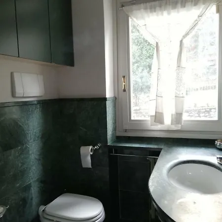 Nel Centro Di Un'oasi Verde Lägenhet *