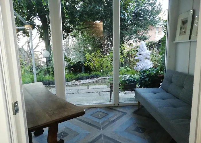 Nel Centro Di Un'oasi Verde Turyn