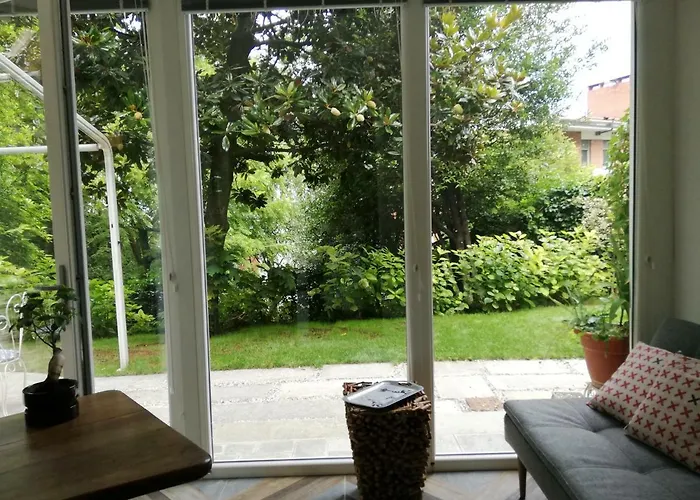 Apartament Nel Centro Di Un'oasi Verde