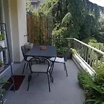 Nel Centro Di Un'oasi Verde *