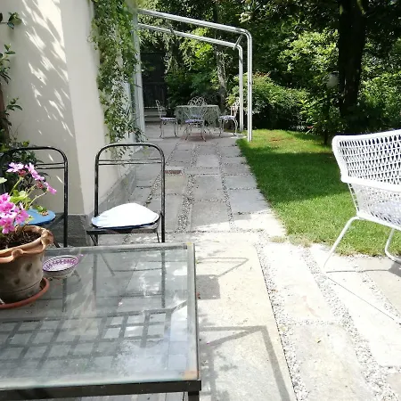 Nel Centro Di Un'oasi Verde Torino